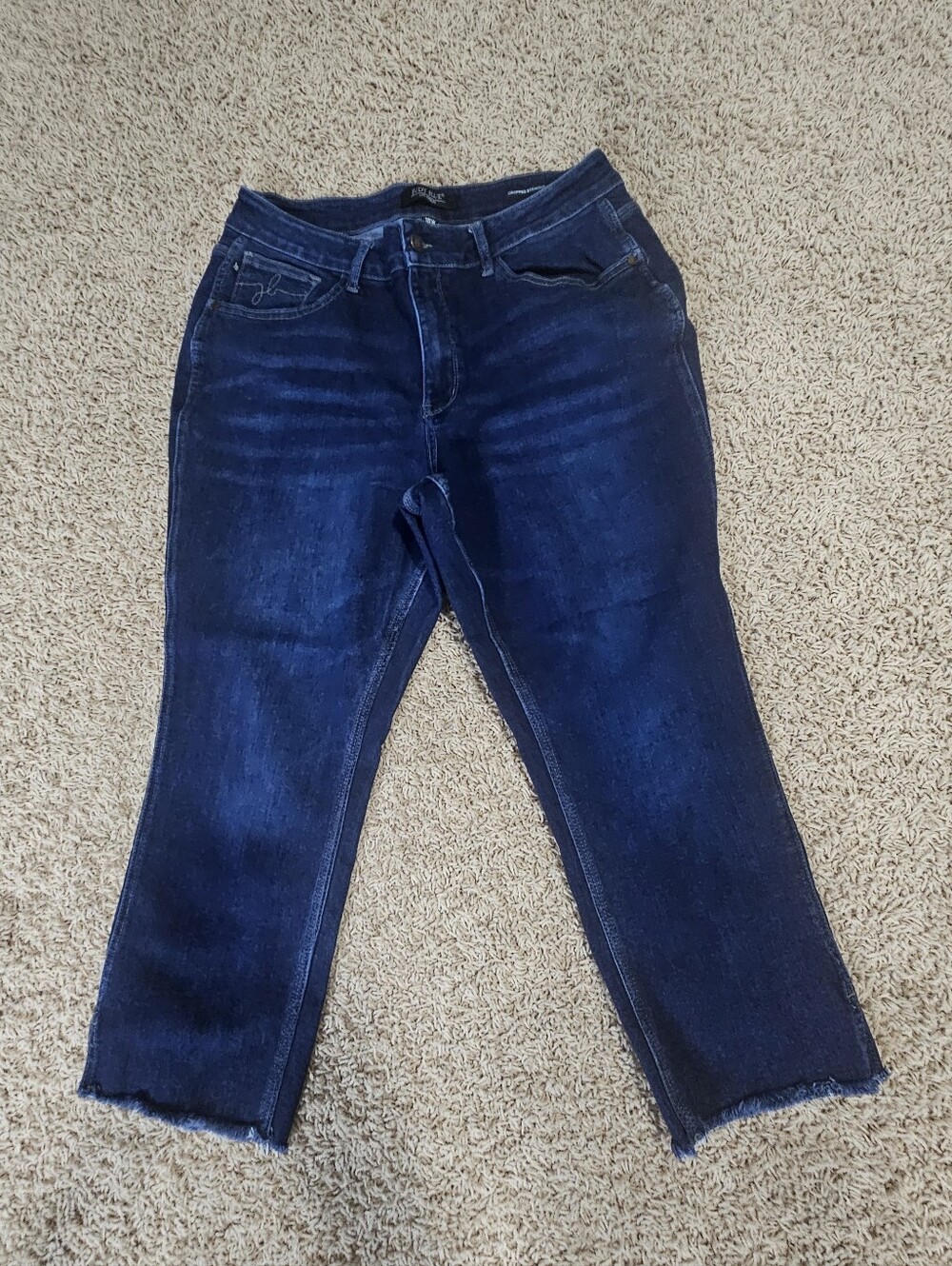 Judy Blue Indigo Cropped Straight Denim Jeans